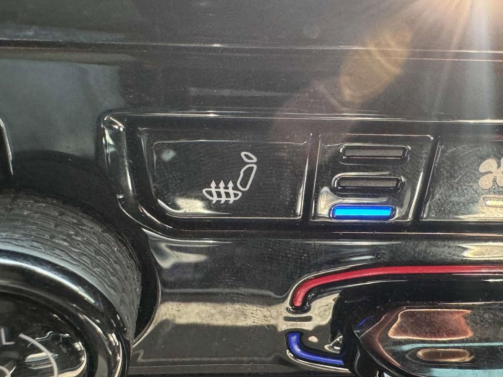 Used 2023 Jeep Grand Cherokee Trailhawk image 19