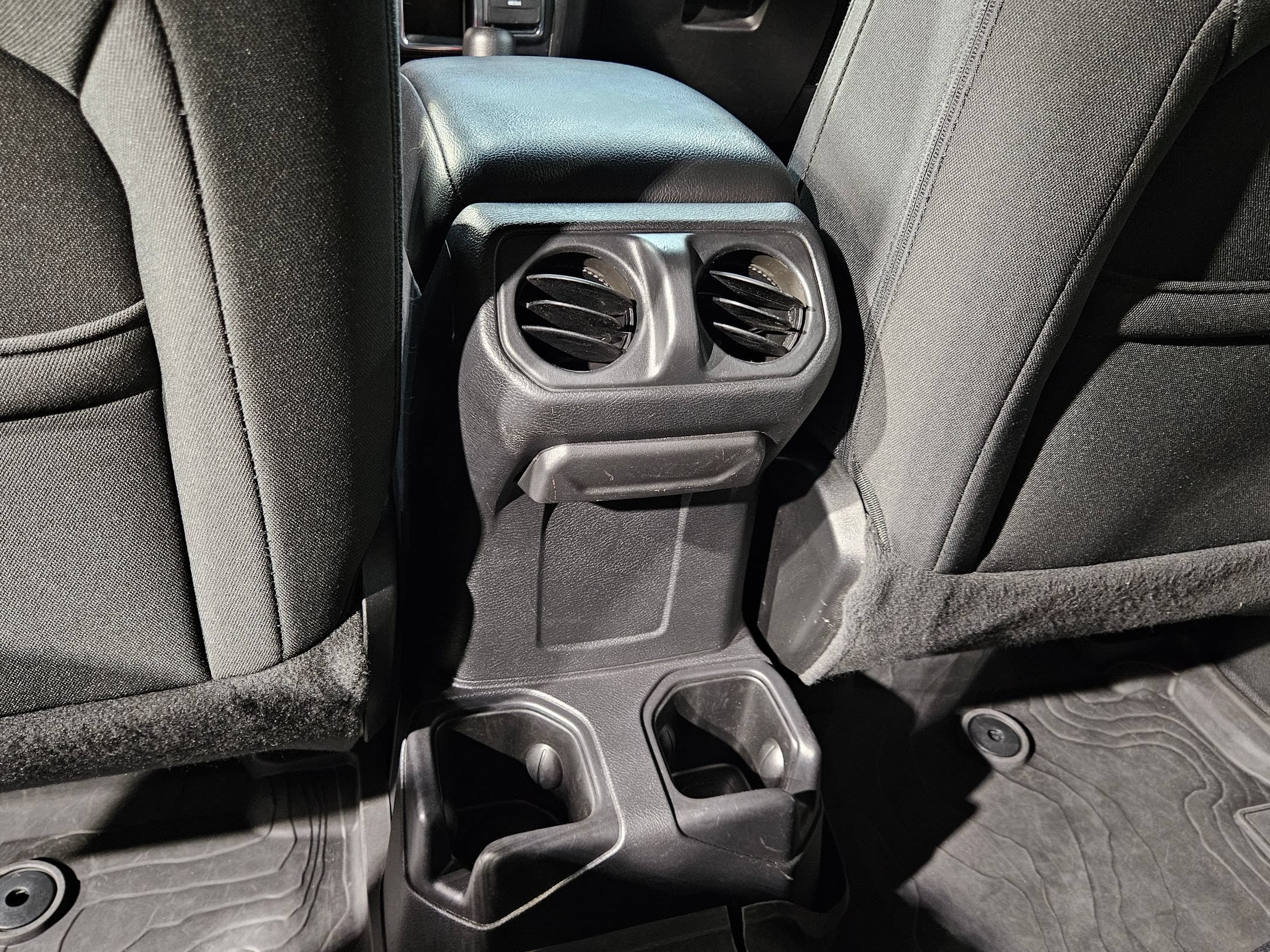 Used 2022 Jeep Wrangler Unlimited Sport AWD/4WD image 33