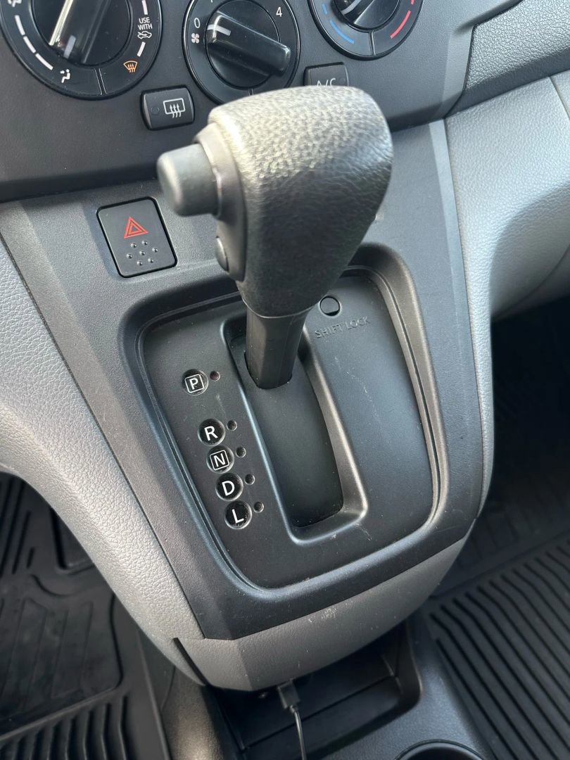 Used 2020 Nissan NV200 S w/ Sliding Glass Door Package image 27