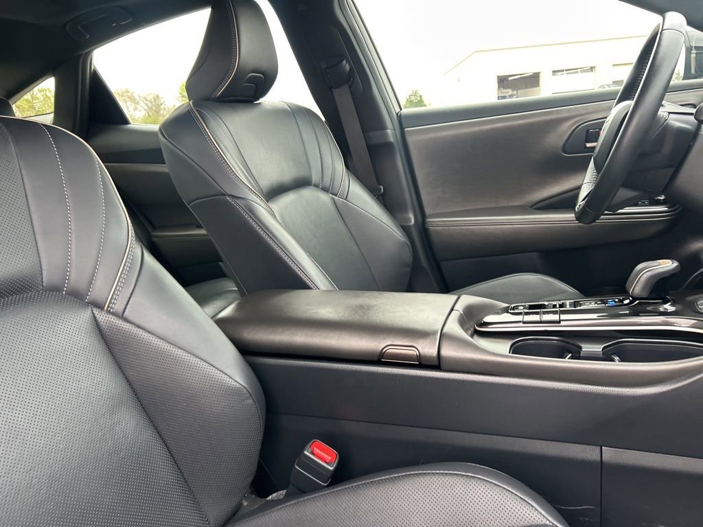 Used 2026 Toyota Crown Nightshade image 21