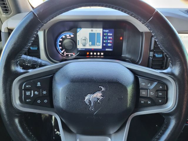 Used 2022 Ford Bronco Wildtrak image 15