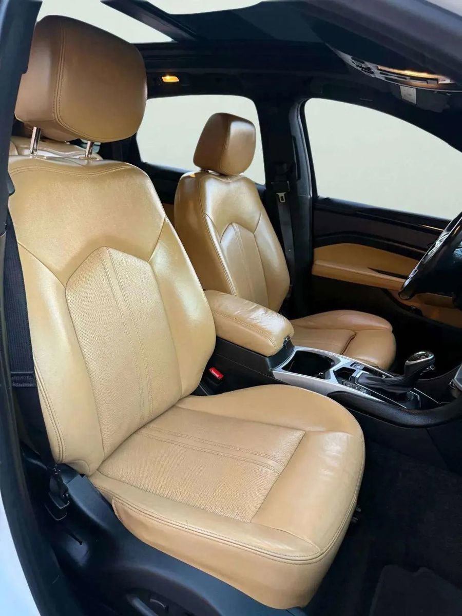 Used 2014 Cadillac SRX Performance w/ Driver Assist Package image 12