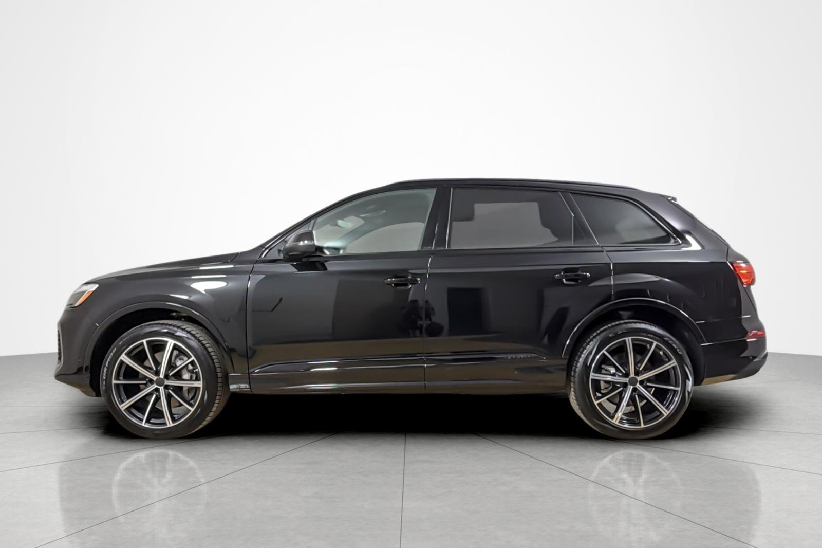 New 2026 Audi Q7 2.0T Premium Plus AWD/4WD image 3