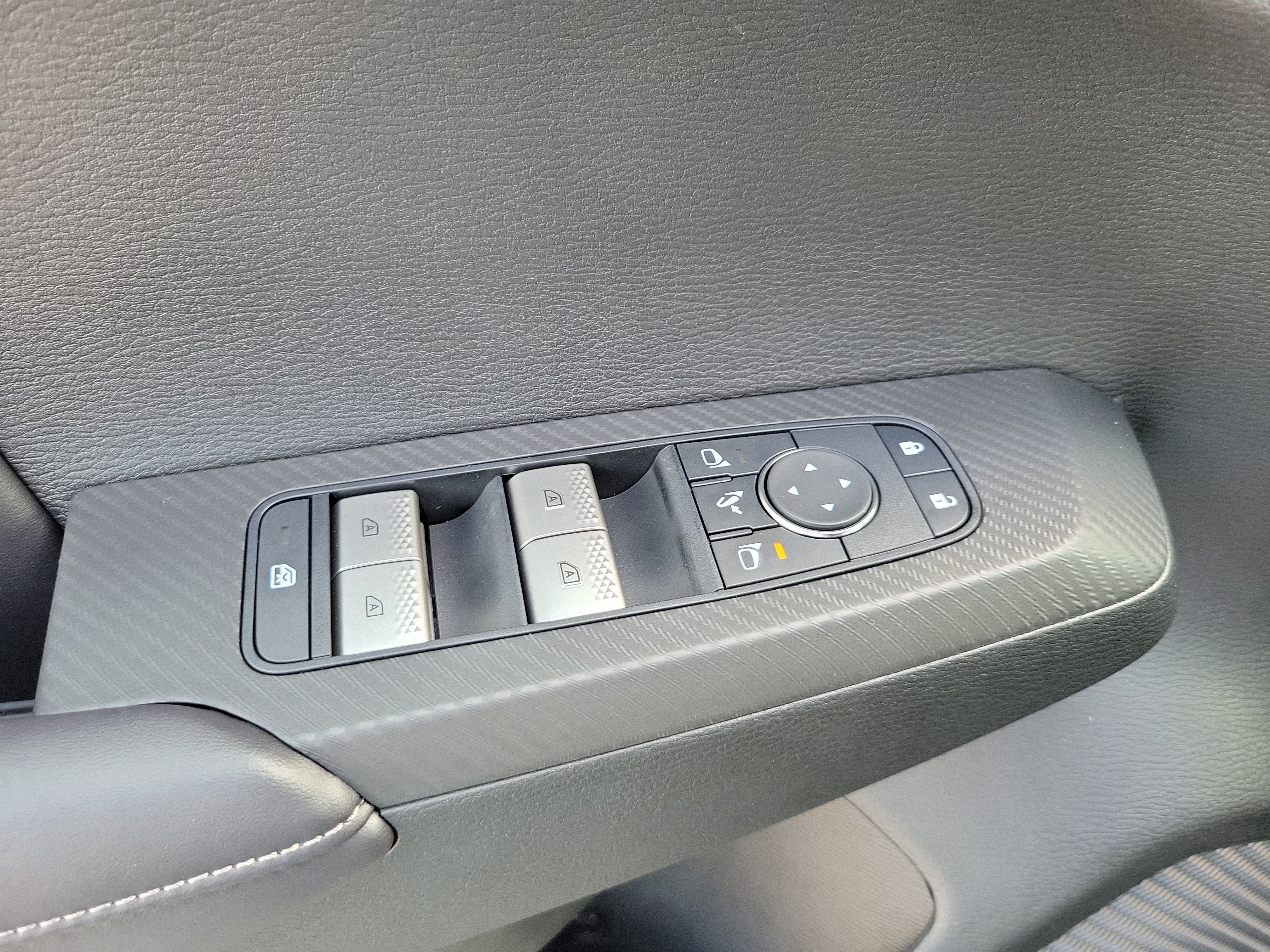 New 2026 Nissan Rogue SL w/ Family Package AWD/4WD image 13