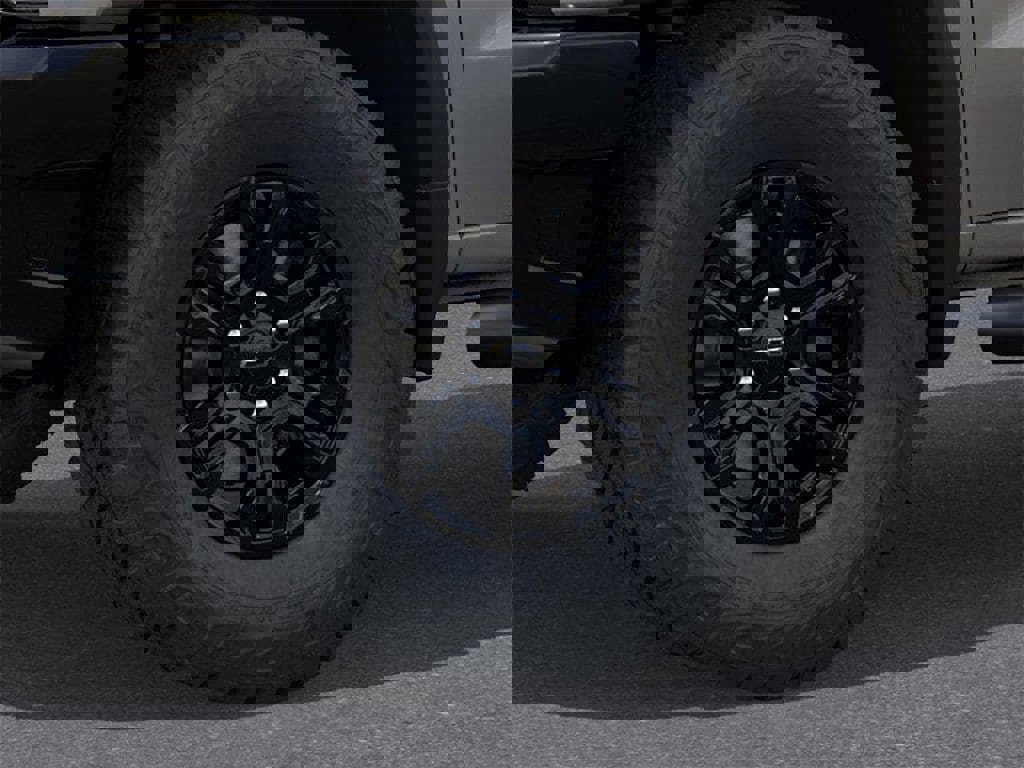 New 2026 Chevrolet Silverado 1500 ZR2 image 9