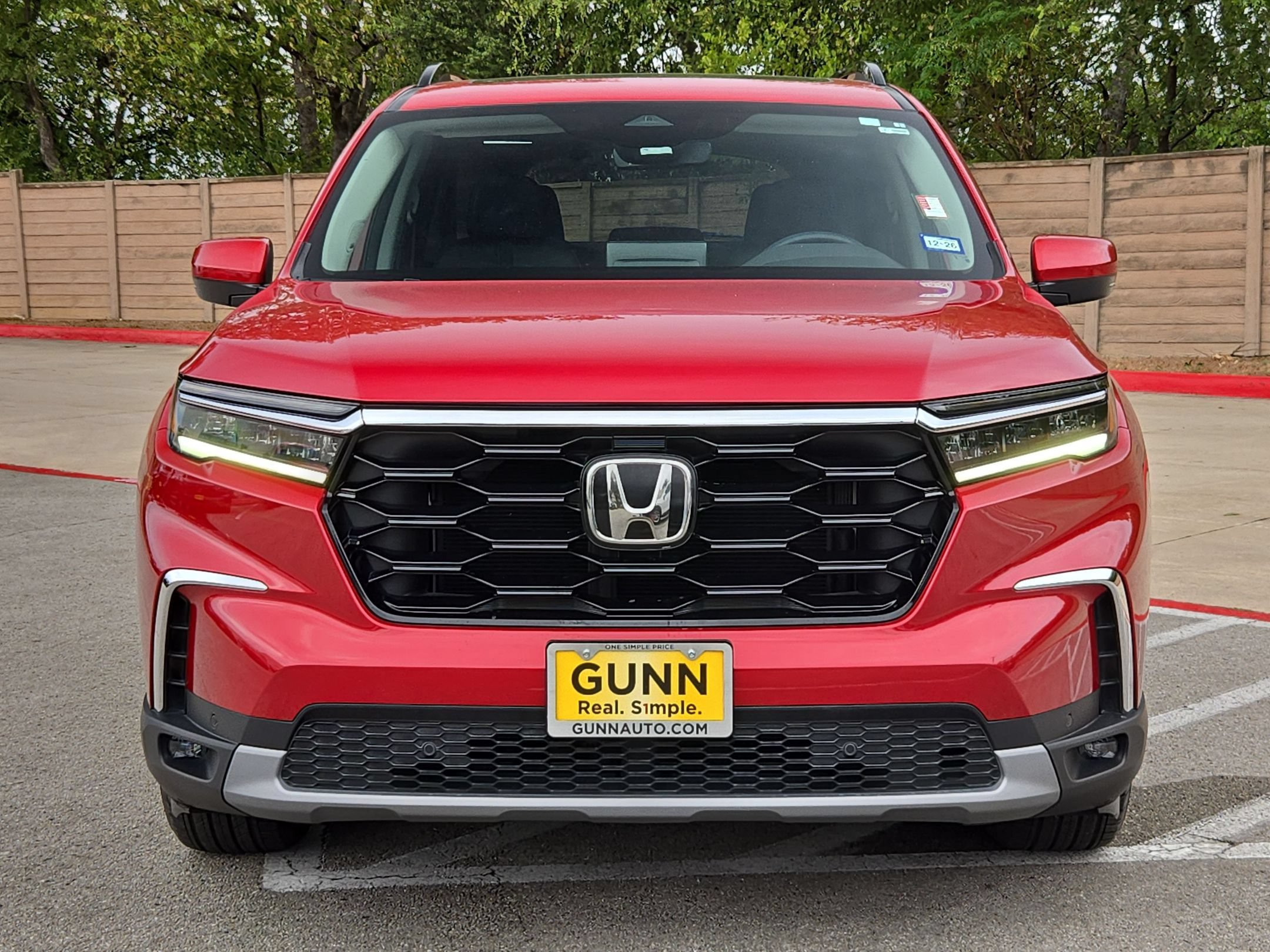 Certified 2024 Honda Pilot Touring image 8