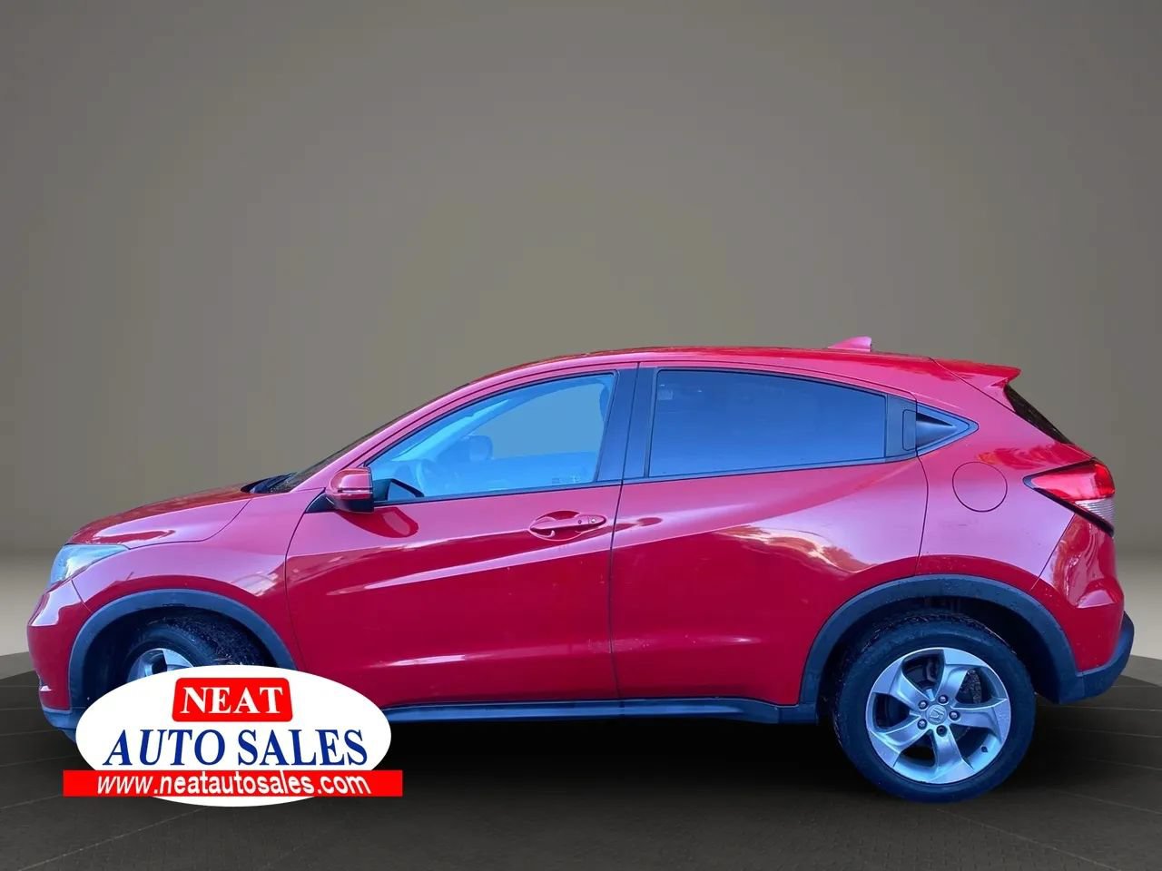 Used 2017 Honda HR-V EX image 9