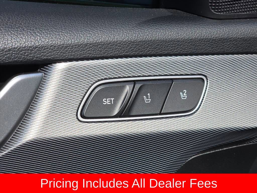 Used 2020 Hyundai Palisade Limited FWD image 16