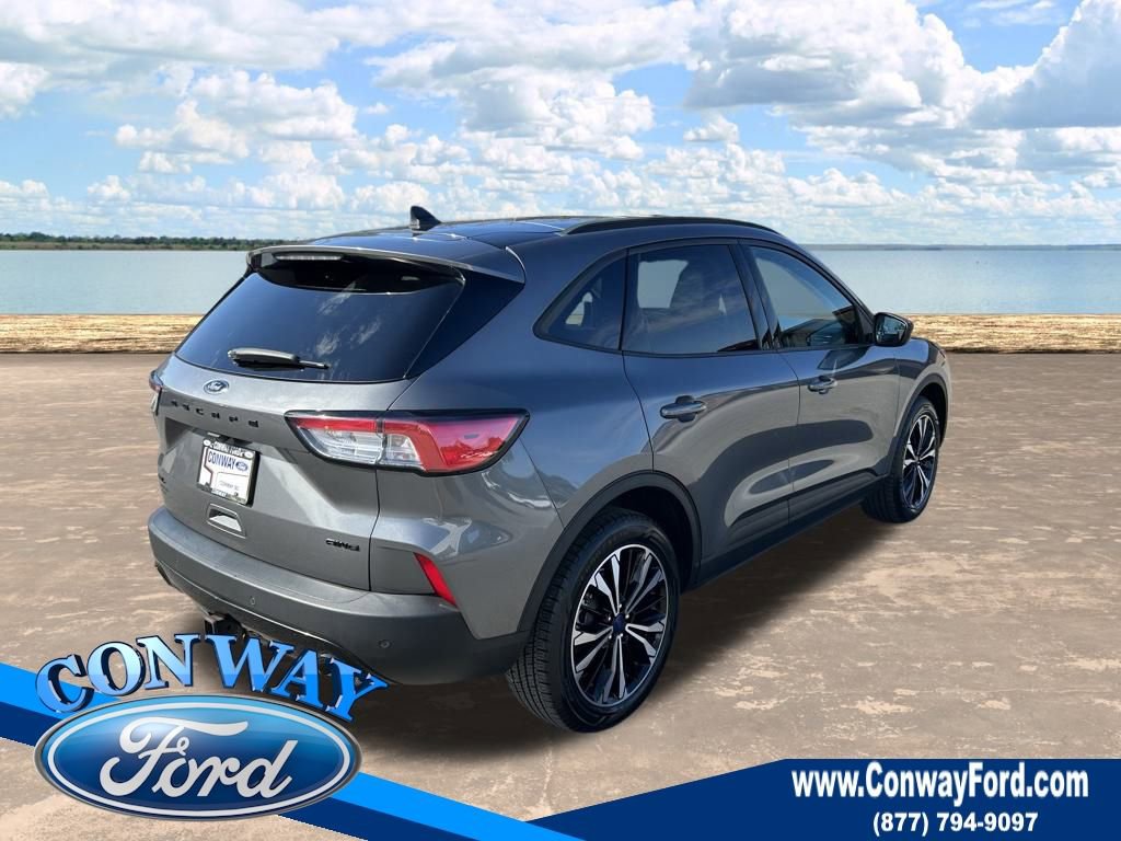 Used 2022 Ford Escape SEL w/ SEL Stealth AWD Package image 5