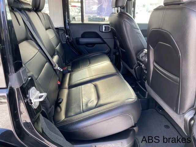 Used 2022 Jeep Wrangler Unlimited Sahara w/ Cold Weather Group image 37