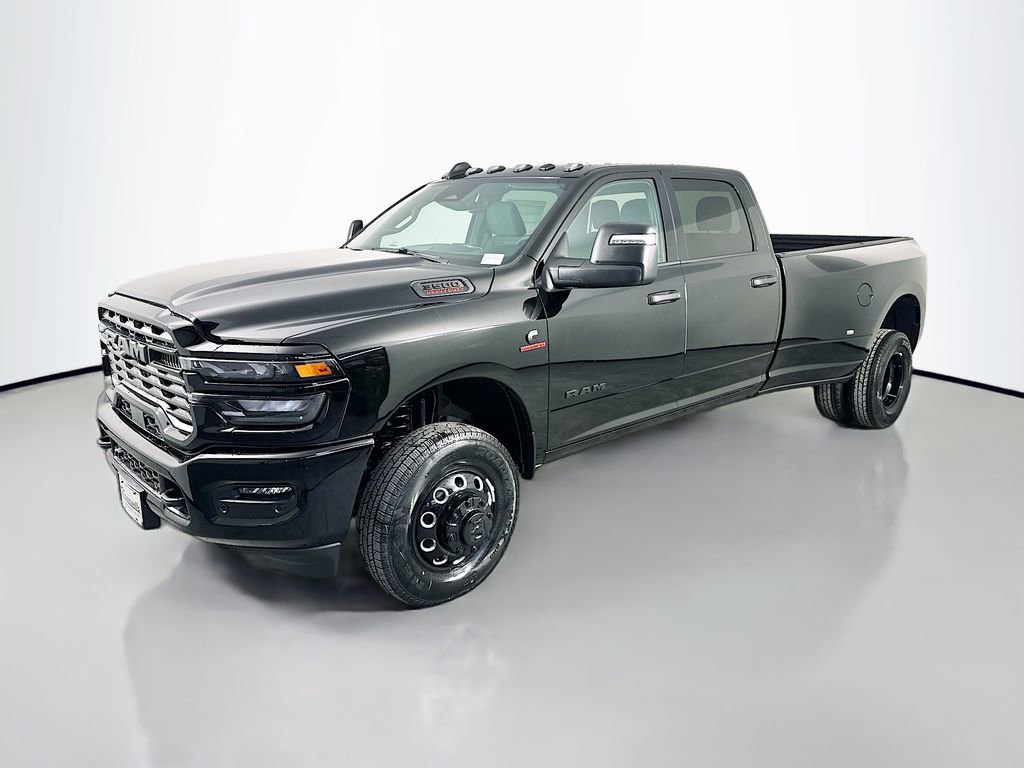 New 2026 RAM 3500 Big Horn AWD/4WD video 3