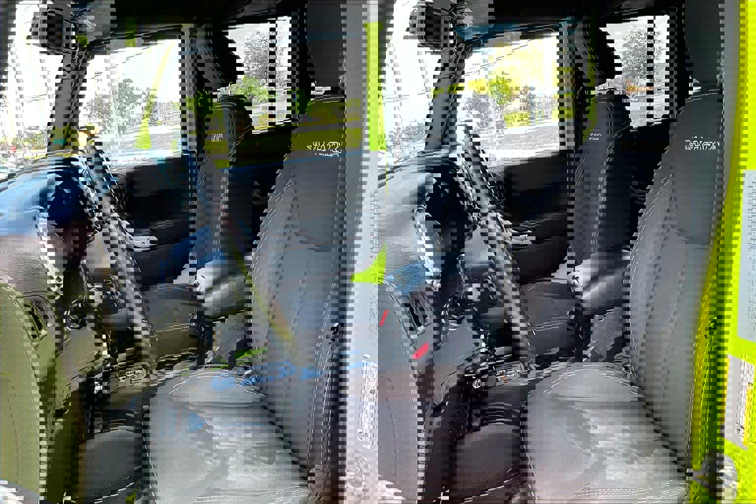 Used 2016 Jeep Wrangler Unlimited Sahara w/ Max Tow Package image 8