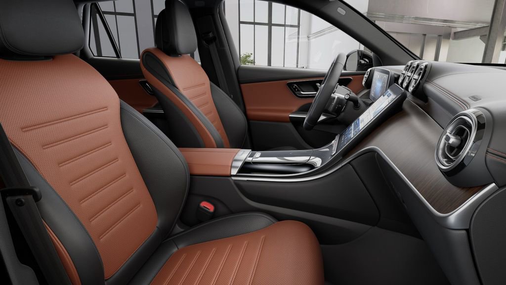 New 2025 Mercedes-Benz GLC 300 4MATIC image 39