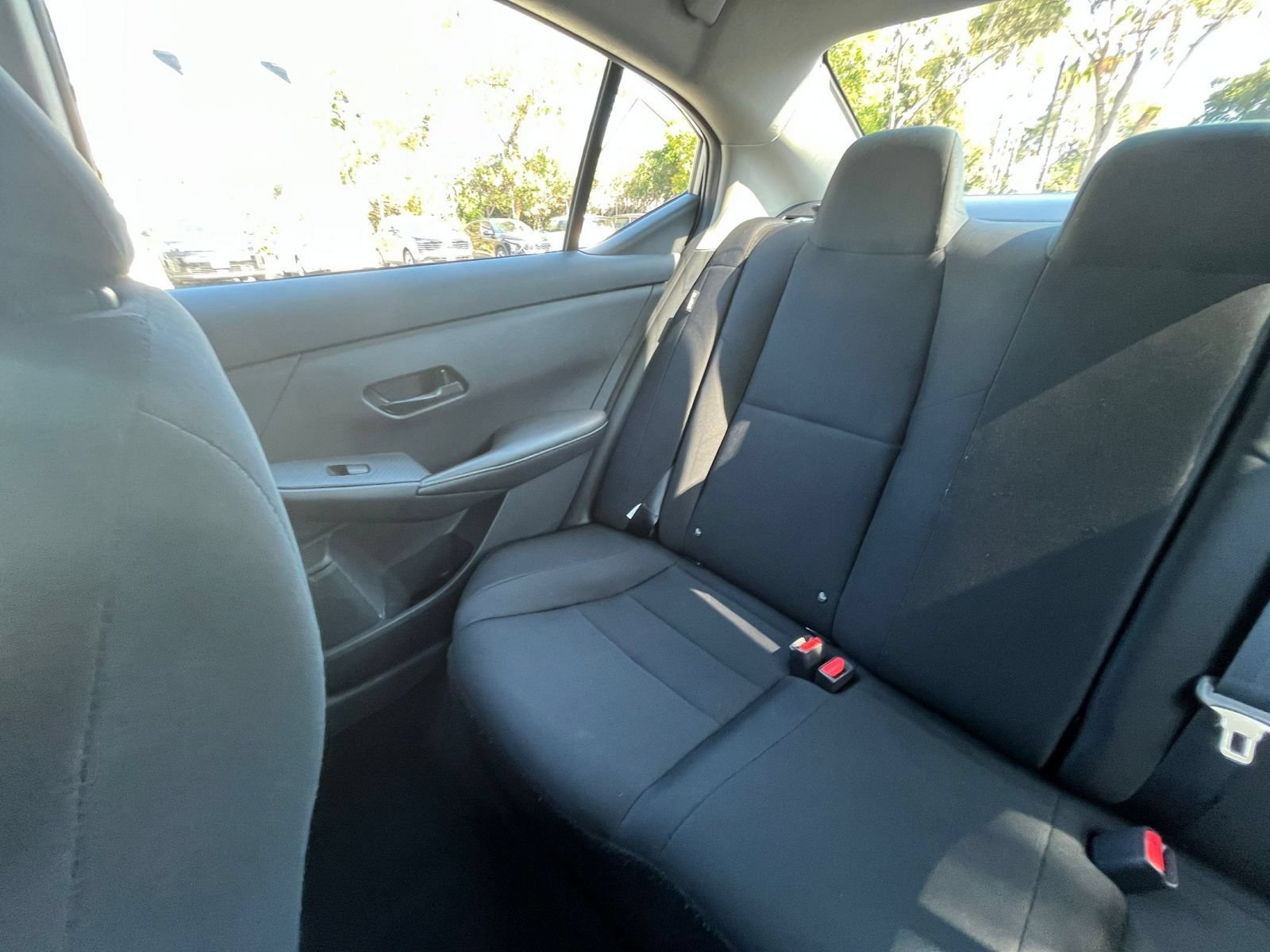 Used 2025 Nissan Sentra S FWD image 36
