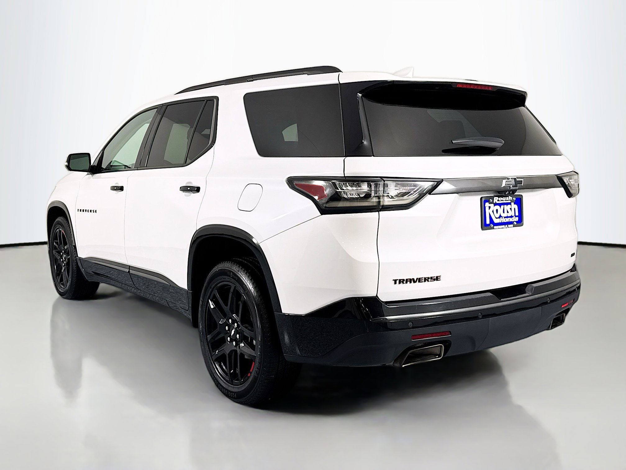 Used 2020 Chevrolet Traverse Premier w/ Redline Edition image 7