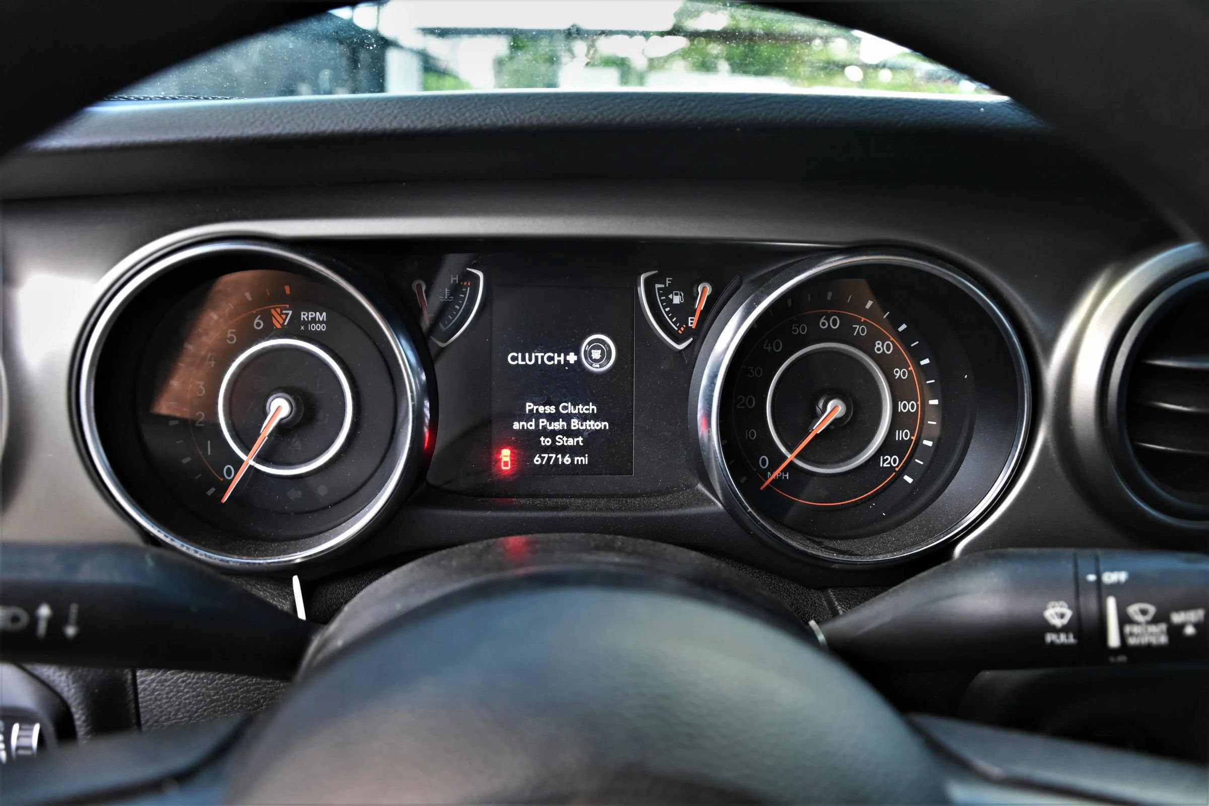 Used 2021 Jeep Gladiator Sport AWD/4WD image 8
