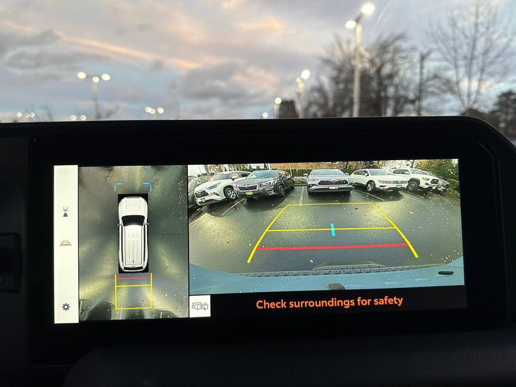 Used 2024 Toyota Land Cruiser image 22