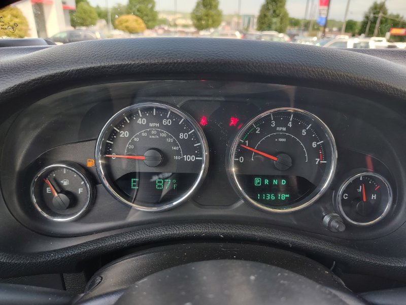 Used 2015 Jeep Wrangler Unlimited Sport AWD/4WD image 13