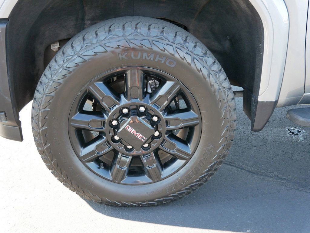 Used 2024 GMC Sierra 3500 AT4 w/ AT4 Premium Plus Package image 7
