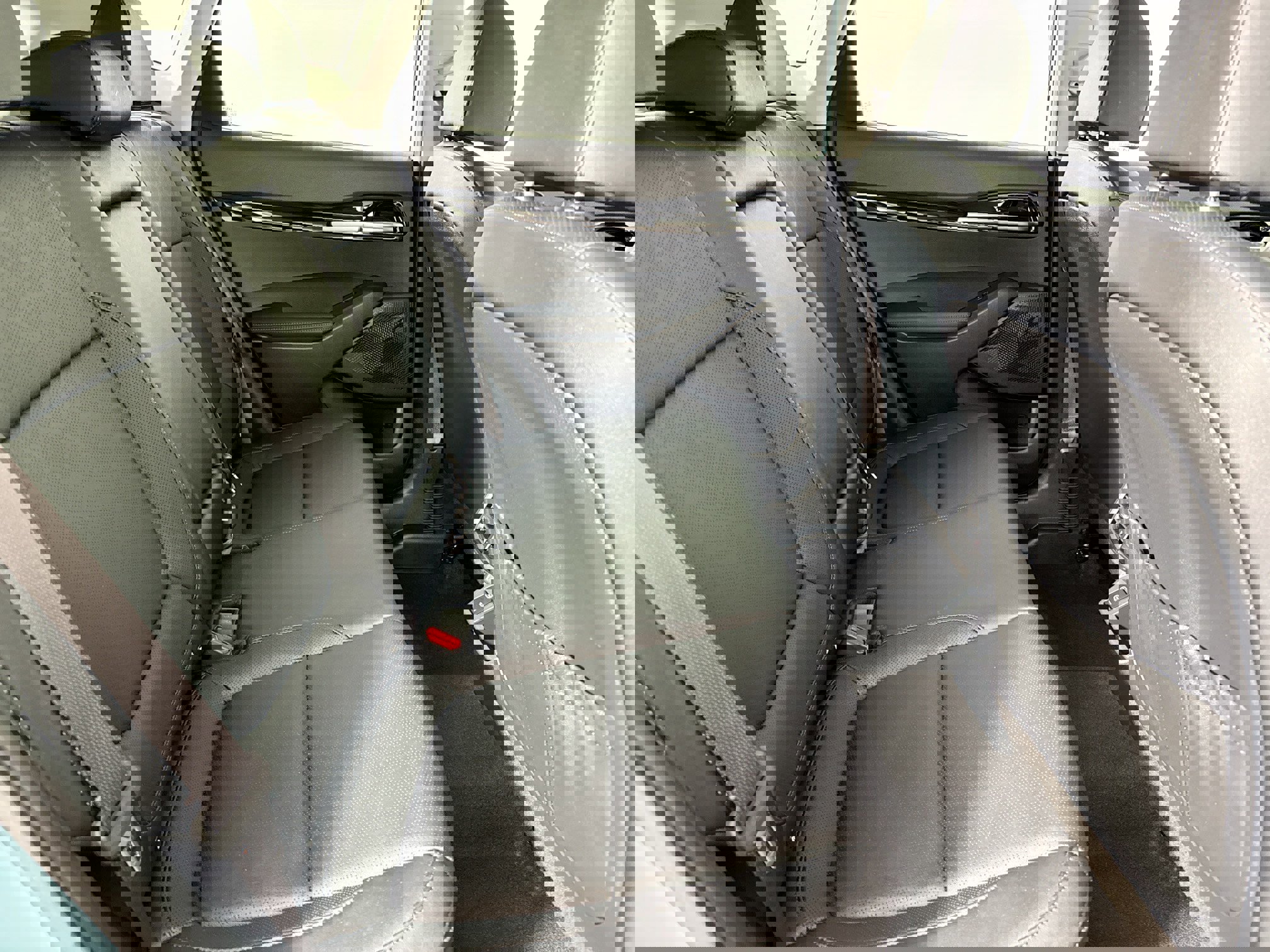 Used 2024 Kia Seltos EX image 38