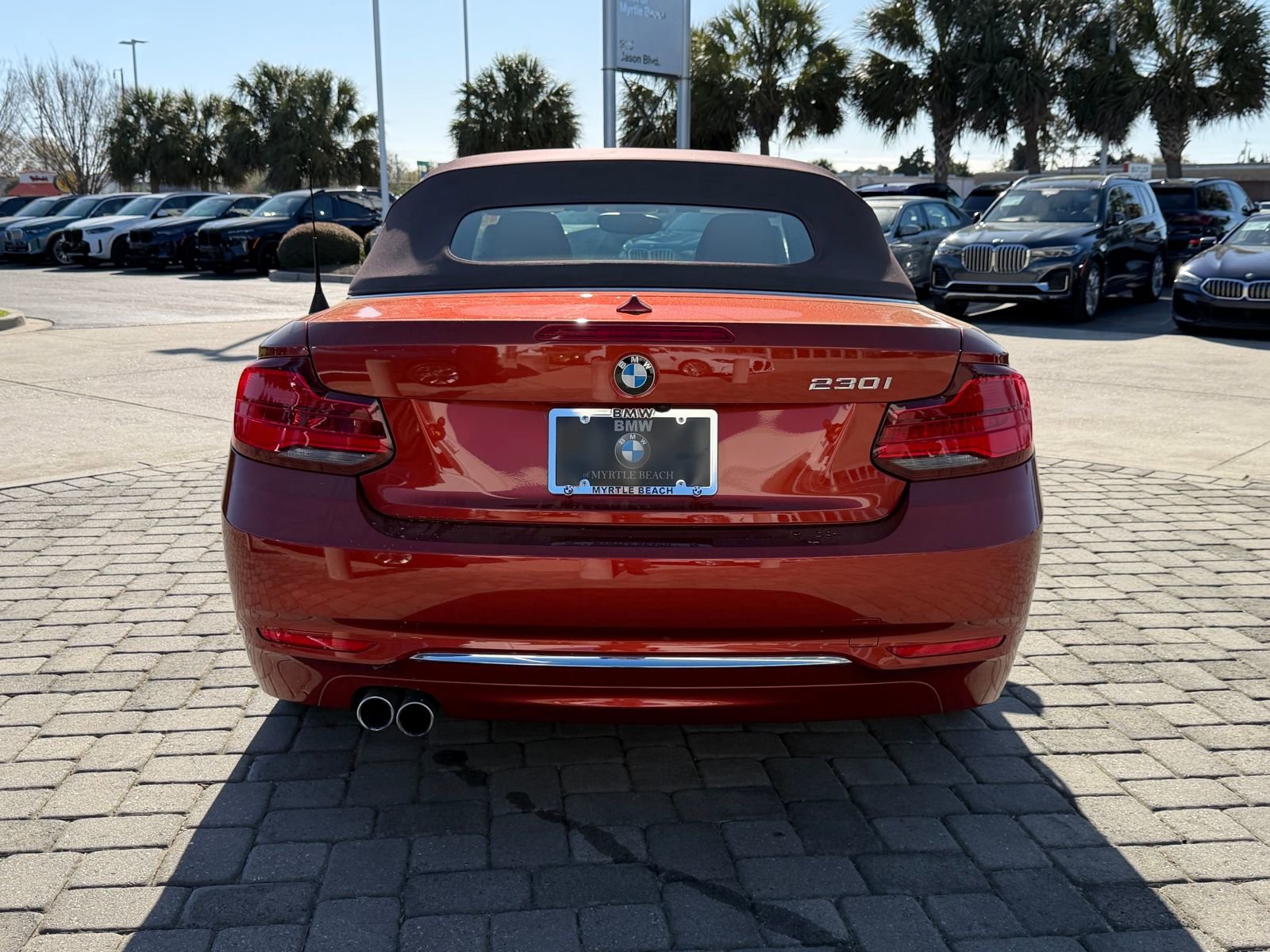 Used 2018 BMW 230i Convertible w/ Premium Package image 8