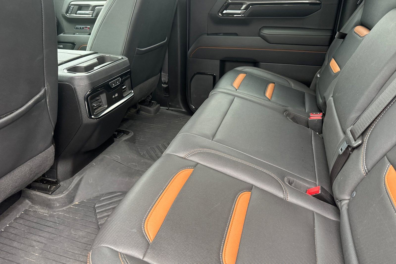 Used 2023 GMC Sierra 1500 AT4 w/ AT4 Premium Package image 12