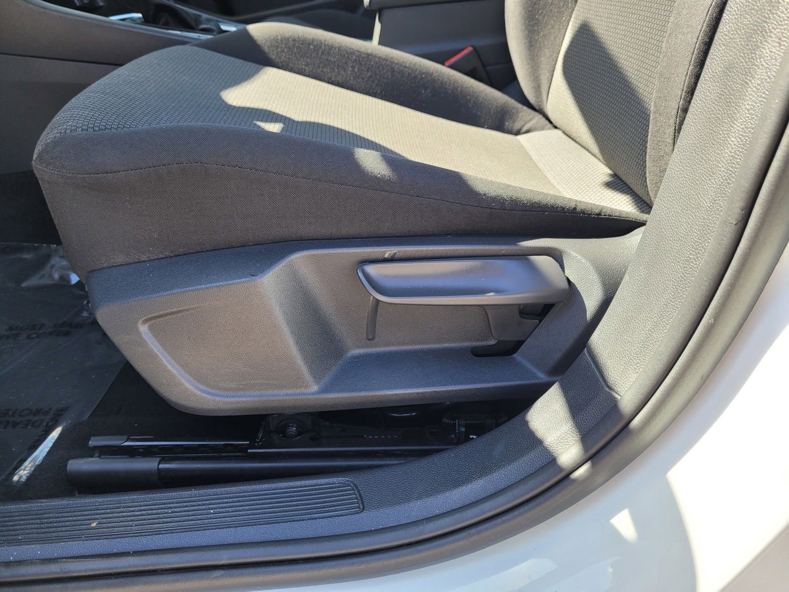 Used 2019 Volkswagen Jetta S image 11