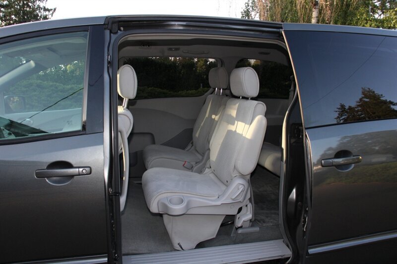 Used 2004 Nissan Quest S w/ (SEA) Seat Pkg FWD image 14