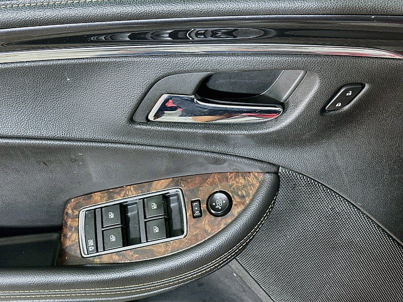 Used 2014 Chevrolet Impala LT w/ Convenience Package FWD image 18