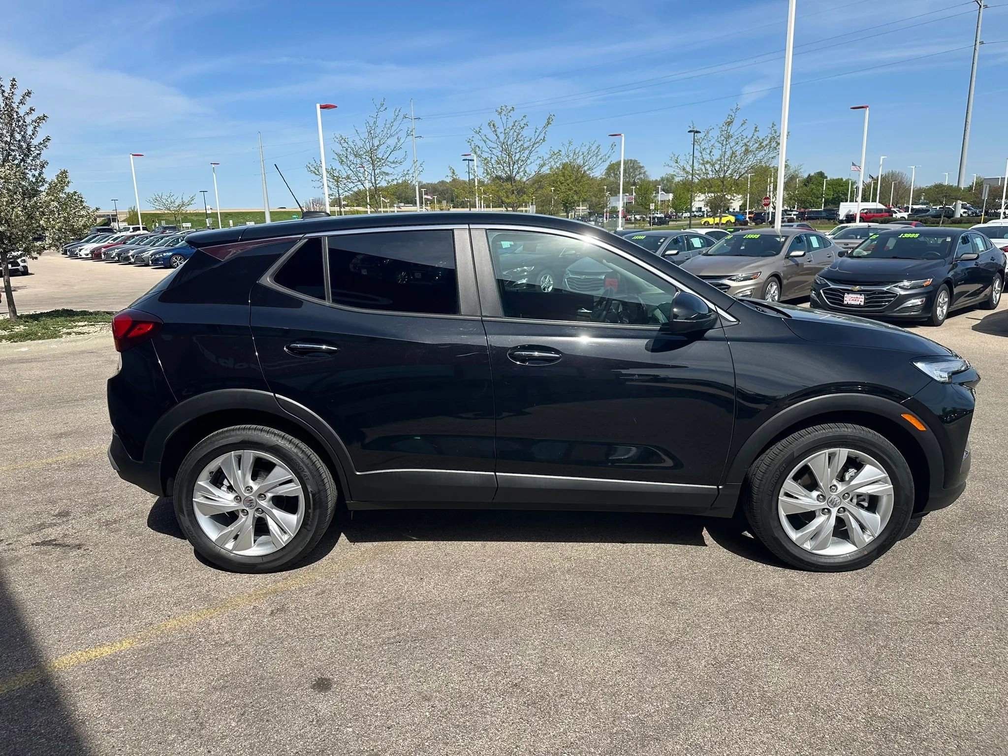 Used 2024 Buick Encore GX Preferred FWD image 4