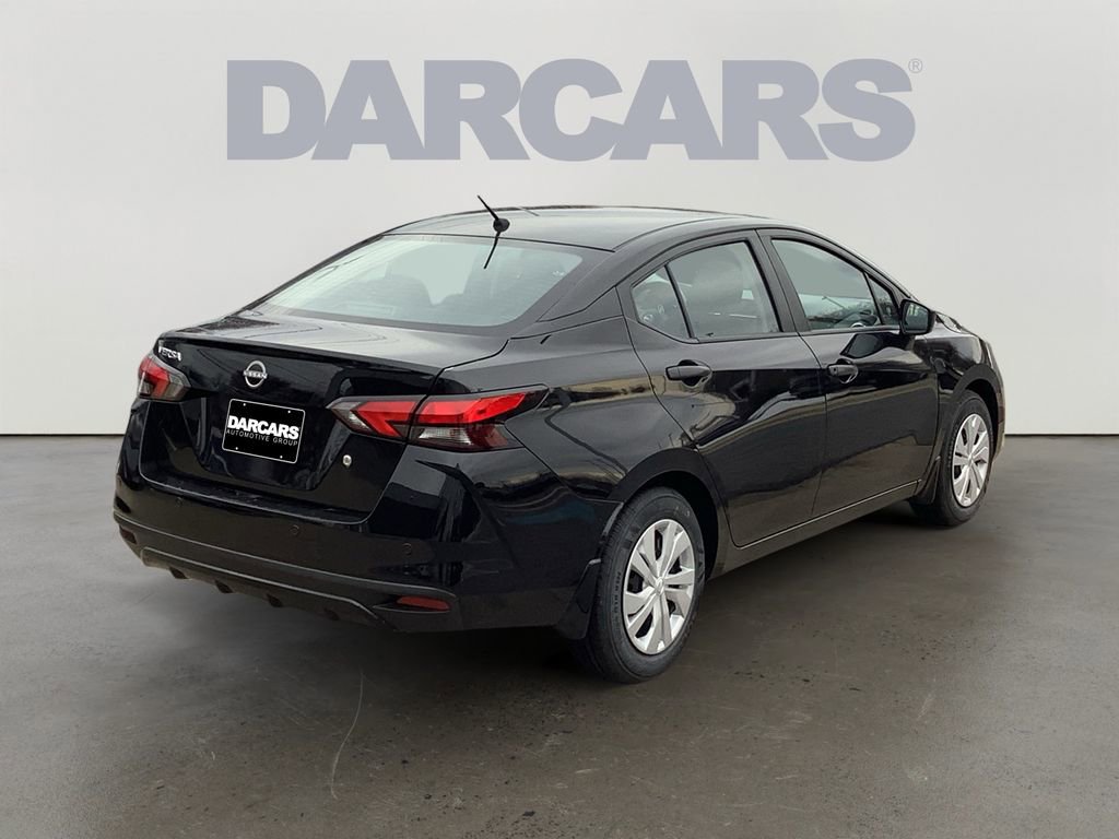 Used 2025 Nissan Versa S w/ Trunk Package image 7