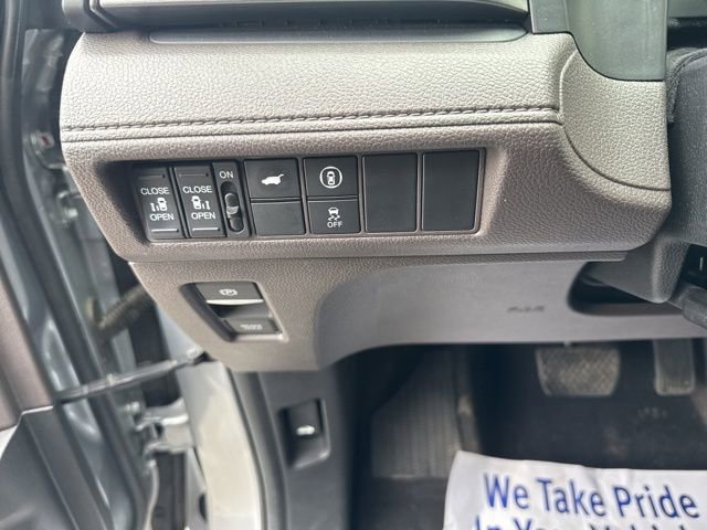Used 2023 Honda Odyssey EX-L image 11