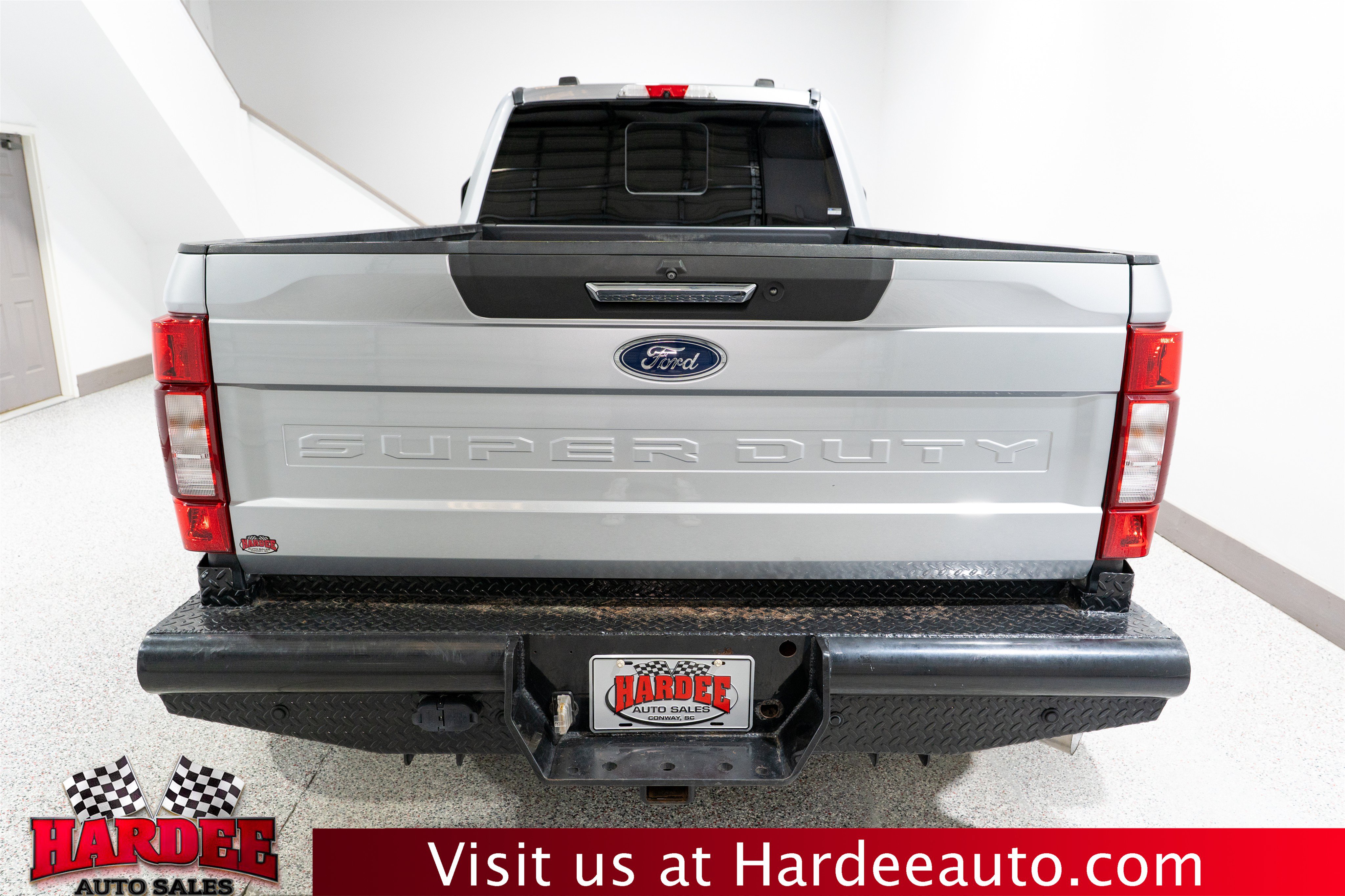 Used 2021 Ford F350 Lariat w/ Lariat Value Package AWD/4WD image 4