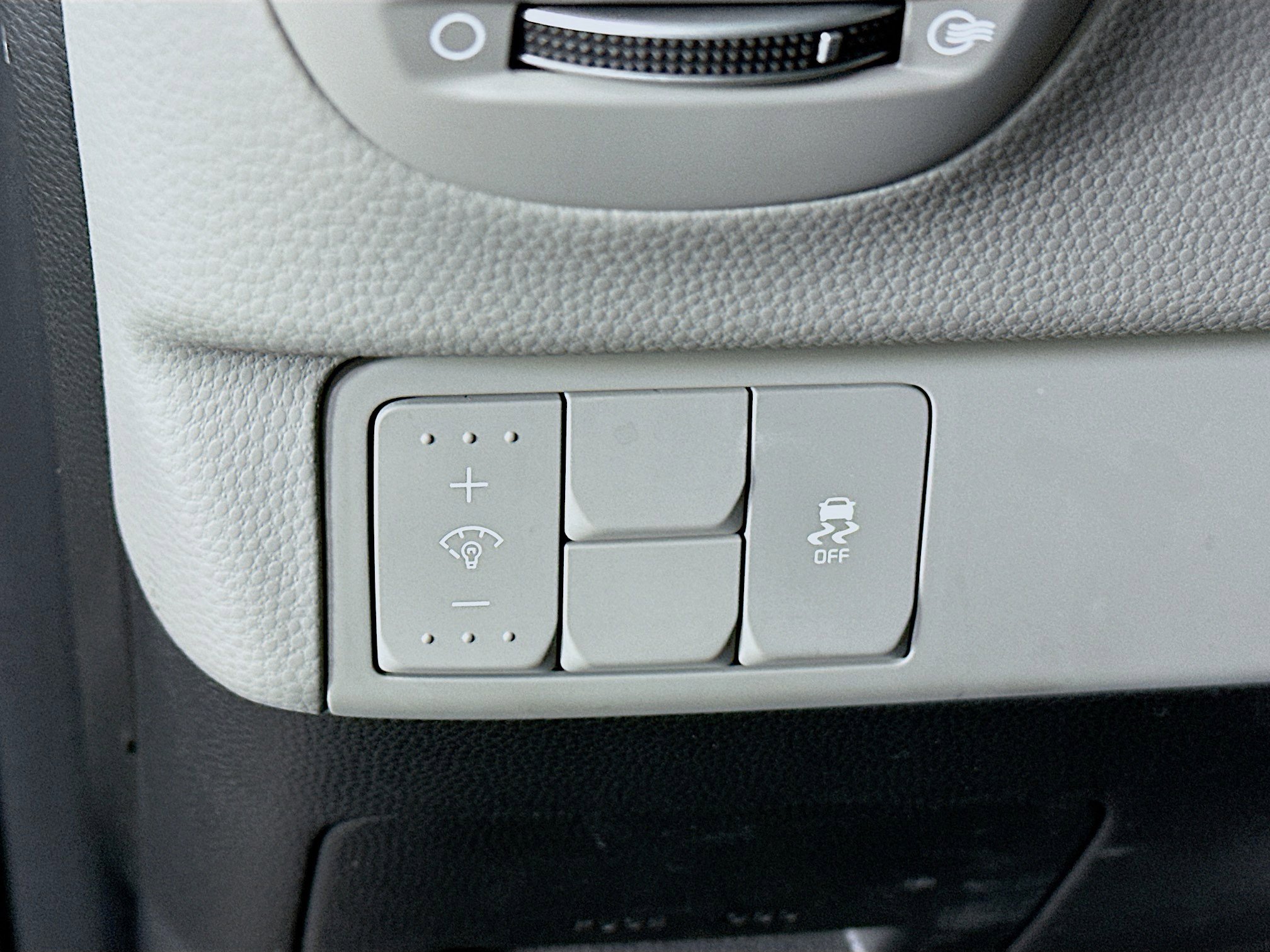 Used 2016 Kia Soul + image 17