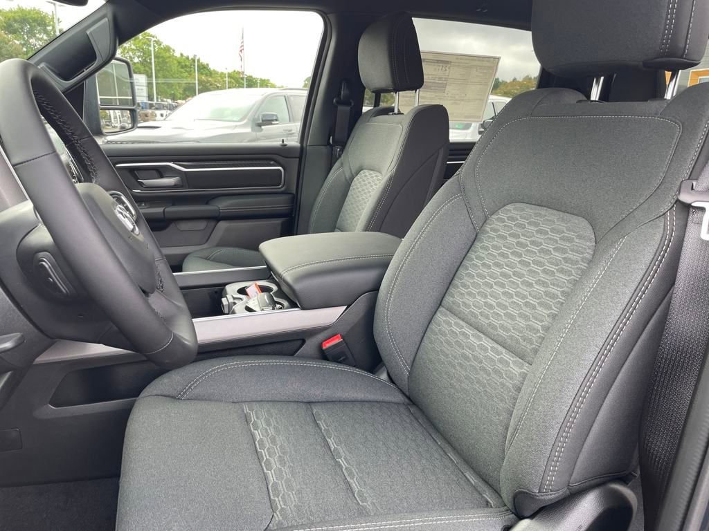 New 2025 RAM 1500 Big Horn image 9