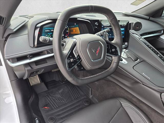 Used 2025 Chevrolet Corvette Stingray Coupe w/ 1LT RWD image 10