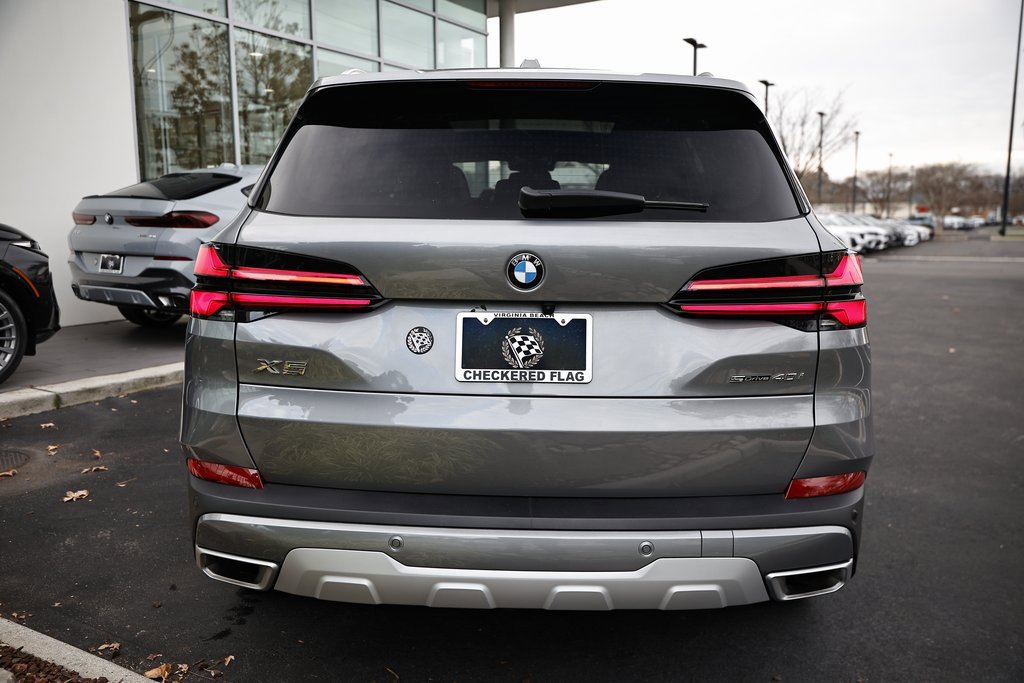 Used 2025 BMW X5 sDrive40i w/ Climate Comfort Package image 11