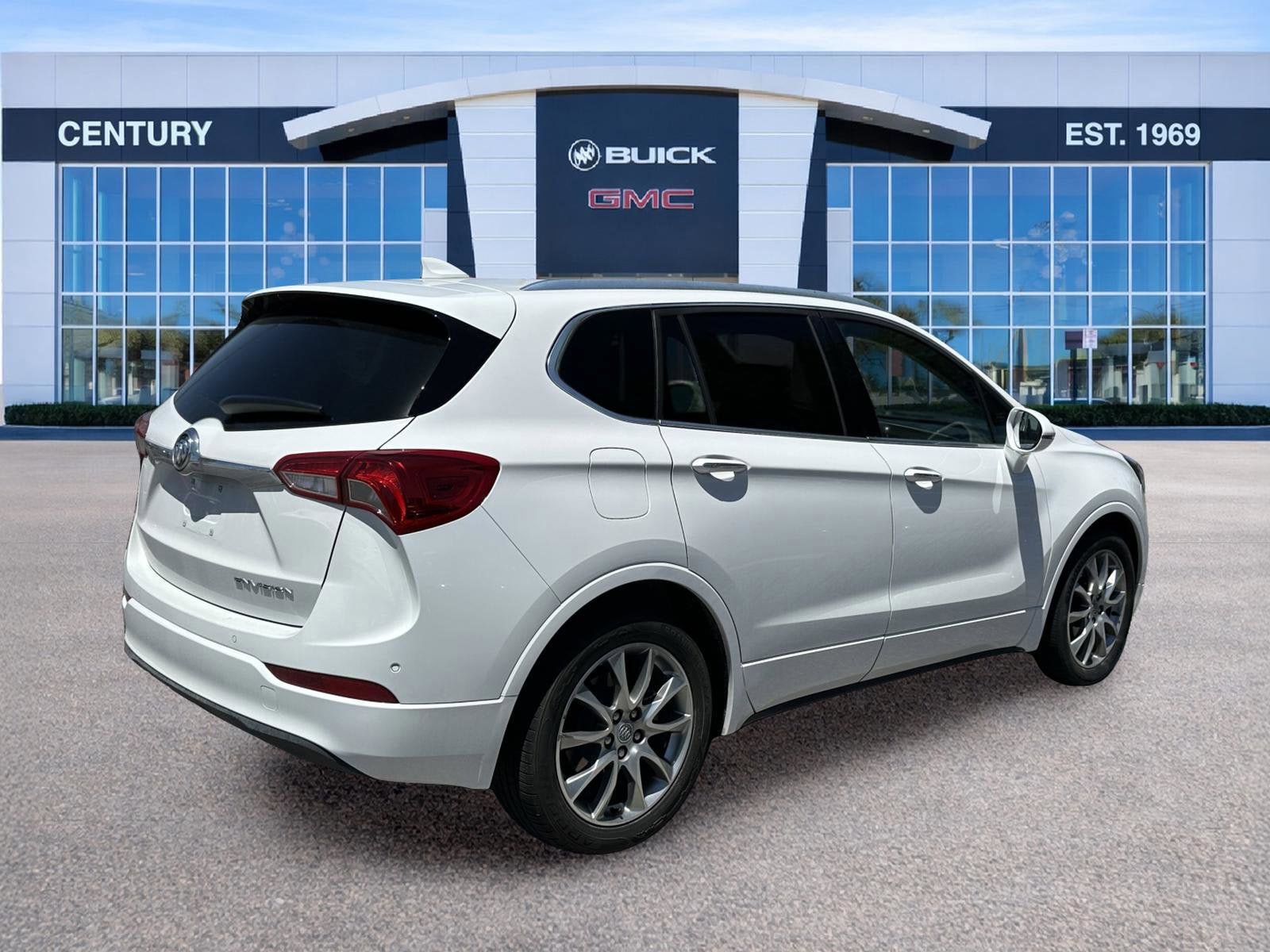 Used 2020 Buick Envision Essence w/ Experience Buick Package FWD image 4