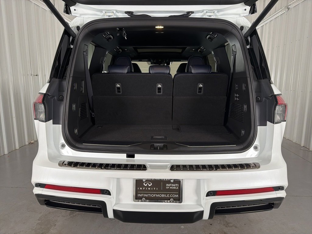 New 2026 INFINITI QX80 4WD image 9