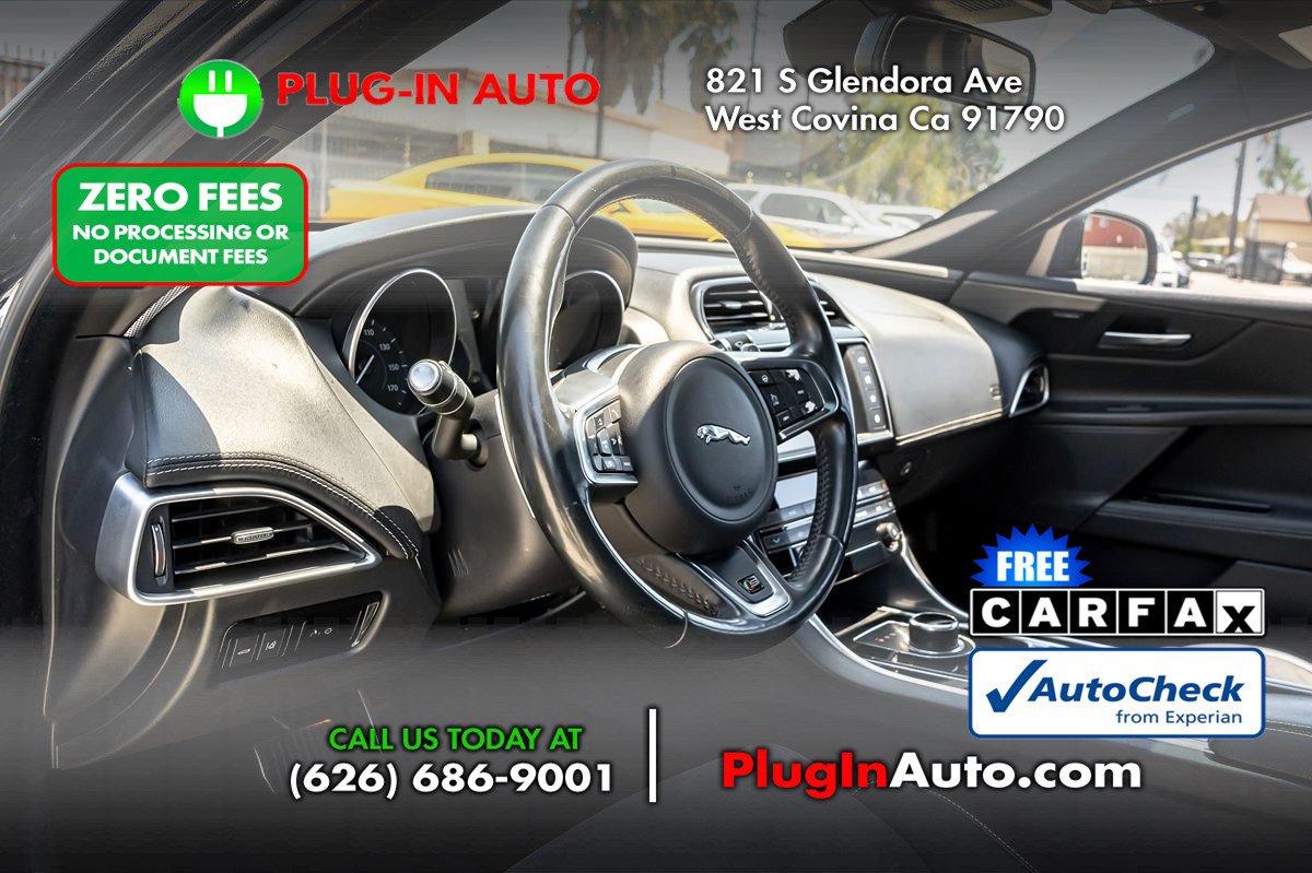 Used 2018 Jaguar XE S RWD image 6