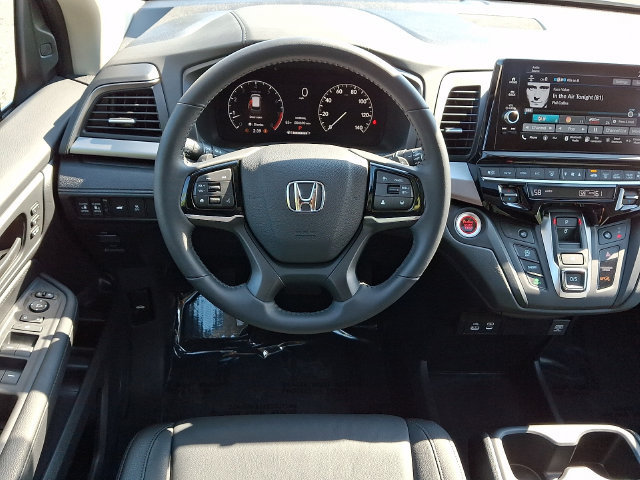 Certified 2026 Honda Odyssey EX-L image 13