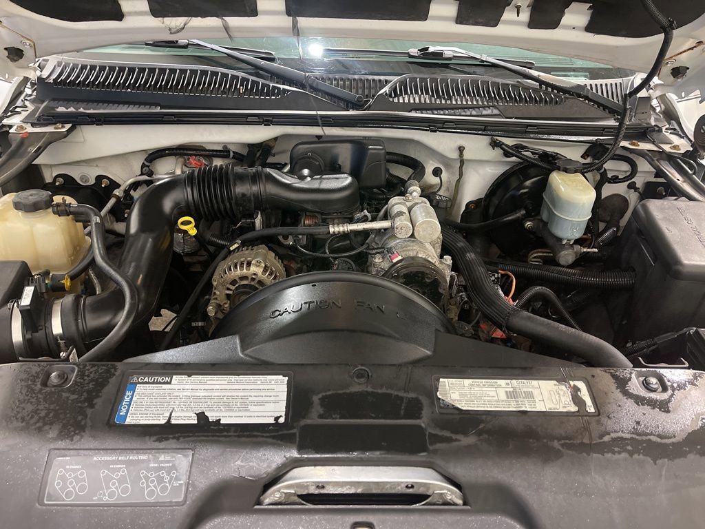 Used 2000 Chevrolet Silverado 1500 Base w/ Exterior Appearance Pkg image 26