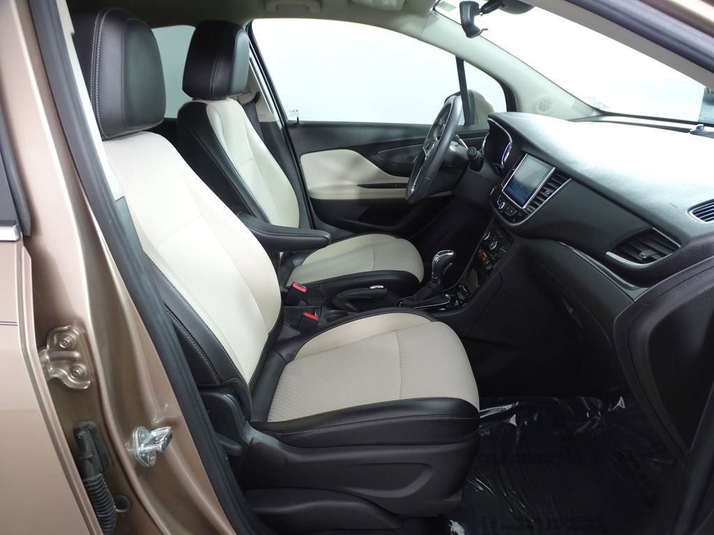 Used 2019 Buick Encore Preferred w/ Safety Package image 13