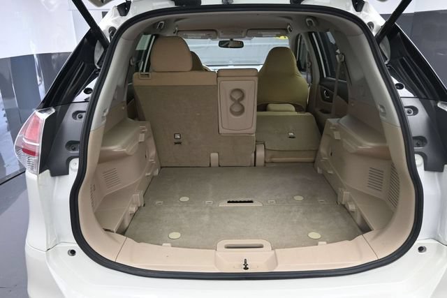 Used 2015 Nissan Rogue SV w/ SV Premium Package FWD image 44