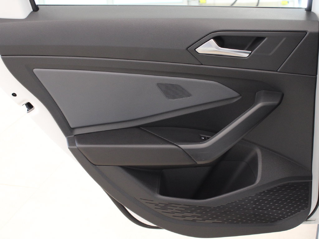 Used 2025 Volkswagen Jetta GLI Autobahn FWD image 27