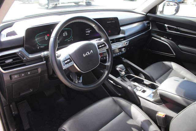 Used 2024 Kia Telluride S w/ S Sunroof Package image 3