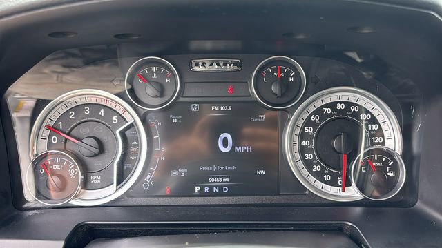 Used 2016 RAM 3500 Laramie w/ Convenience Group AWD/4WD image 13