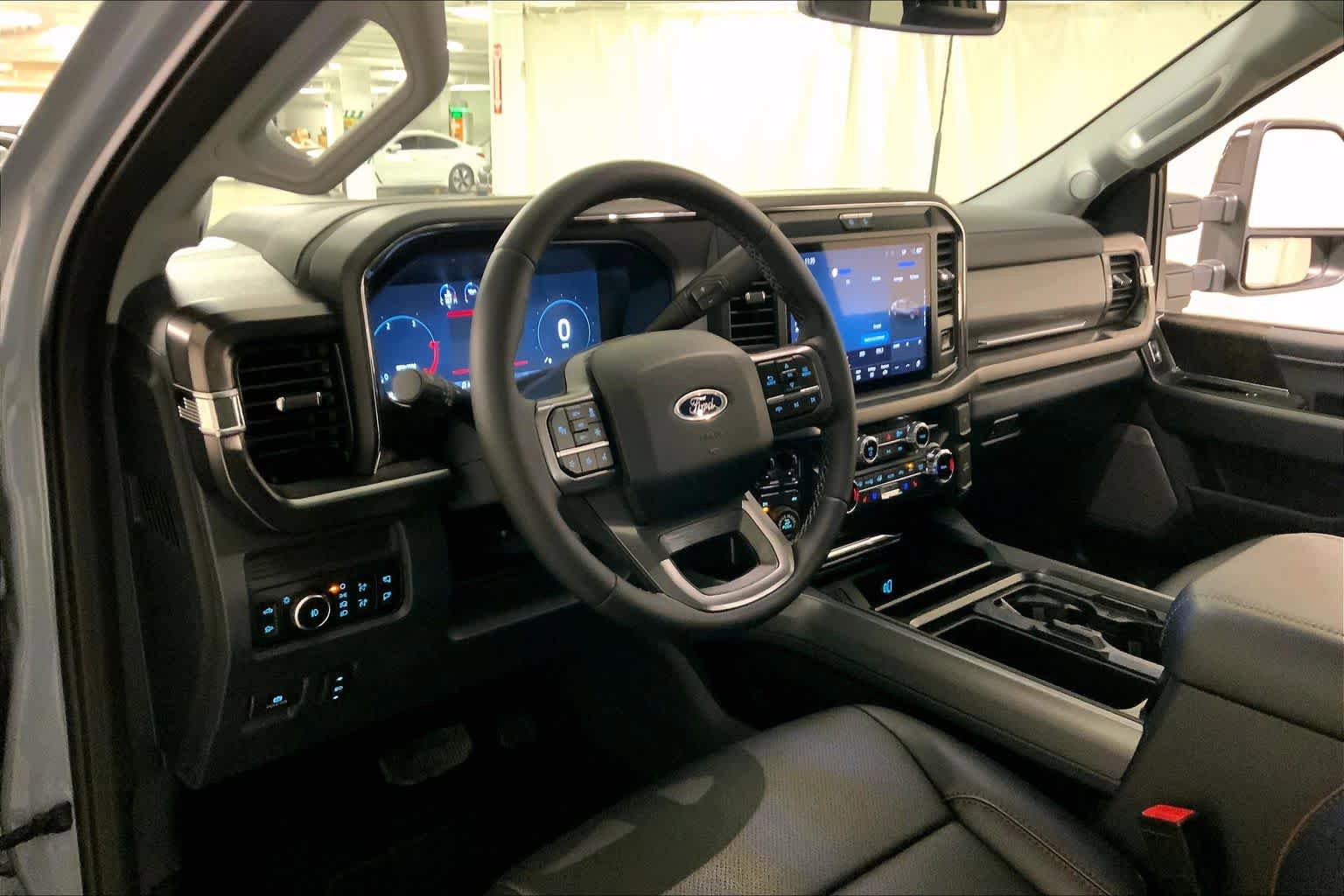 Used 2026 Ford F350 Lariat w/ Tremor Off-Road Package AWD/4WD image 17