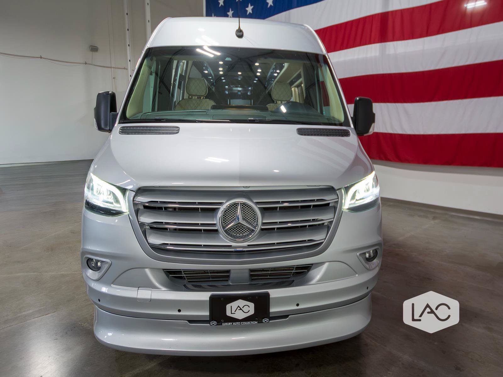Used 2020 Mercedes-Benz Sprinter 3500 image 32
