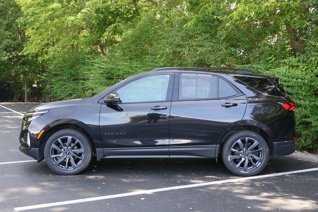 Certified 2024 Chevrolet Equinox RS AWD/4WD image 4